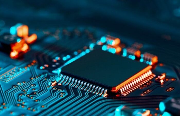 Японія вкладає мільярди доларів у зменшення залежності від закордонних виробників чипів