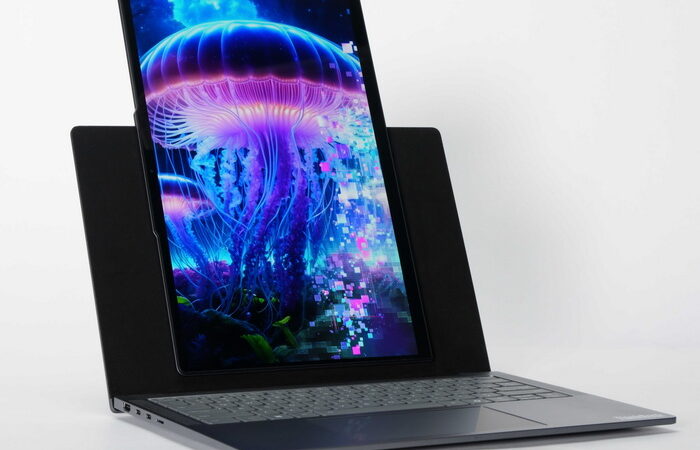 Lenovo представила концепт ThinkBook VertiFlex з портретним режимом дисплея
