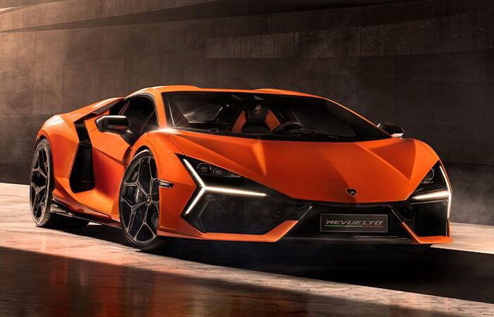 Lamborghini відмовляється від випуску повністю електричних авто