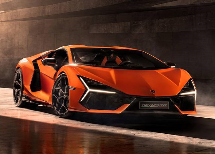 Lamborghini відмовляється від випуску повністю електричних авто