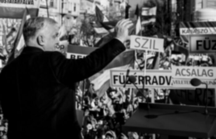 Передвиборчий «цирк» в Угорщині: «ІТ-армію» України звинуватили в шпигунстві за урядом Віктора Орбана