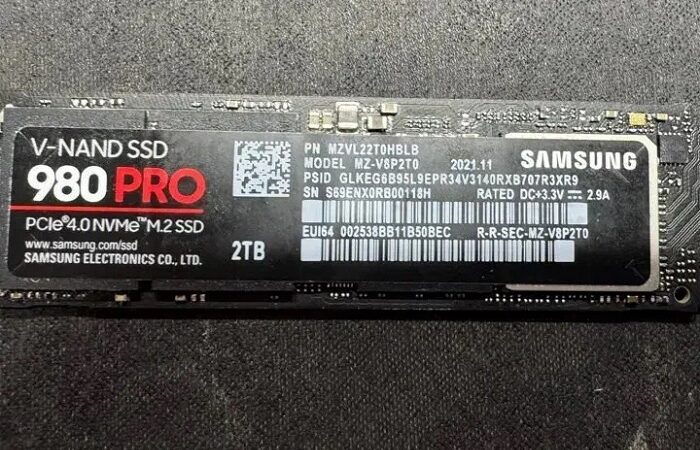 Підроблений дороговартісний SSD-накопичувач виявився чи не краще за оригінал