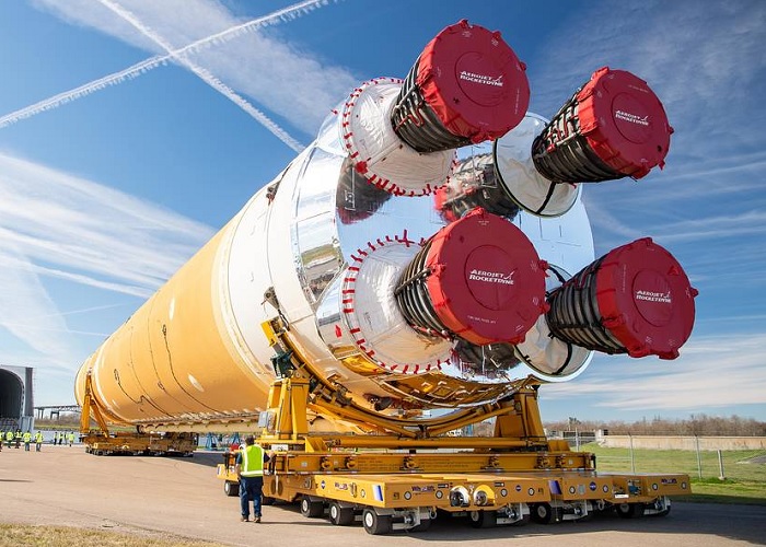 Люди знову злітали до Місяця. Що стало найбільшим технічним досягненням місії?